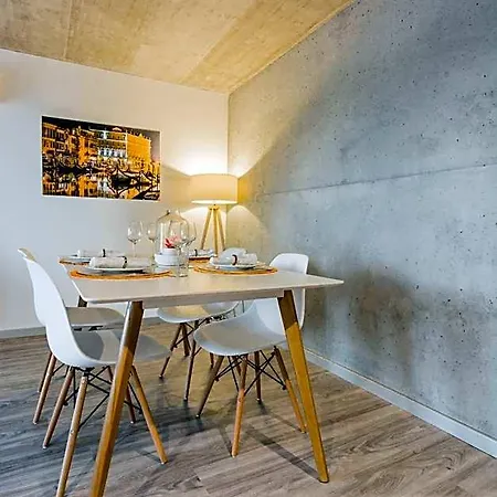 Innapartments - Sao Goncalinho Апартаменты Авейру