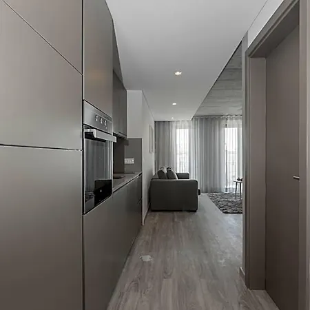 Innapartments - Sao Goncalinho Апартаменты Авейру
